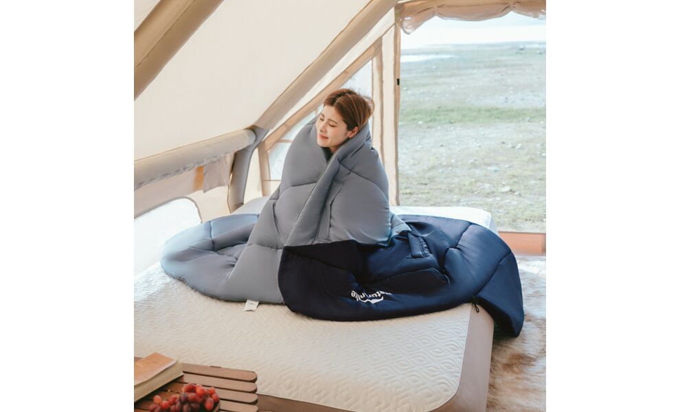 Демісезонний кемпінговий спальник-ковдра Naturehike CNK2550WS028 - U450 (Blue) до -1°C: з капюшоном, Максимальний зріст користувача: 195, Колір: Blue, Сторона застібки: ліва, зображення 7