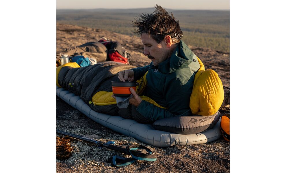 Надувний каремат Sea to Summit Ether Light XR Insulated - Small: з мішком-насосом, Товщина: 10, Тип розміру: Small, Колір виробника: Dark Grey, зображення 22