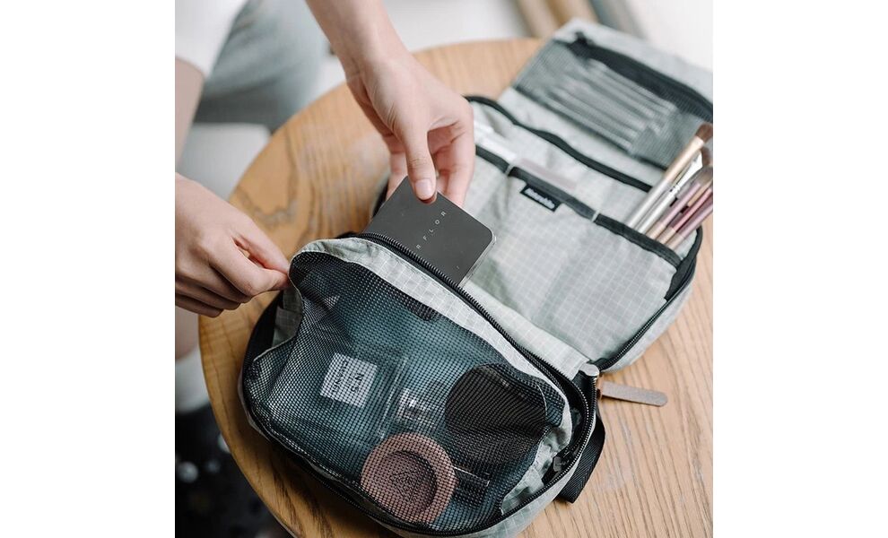 Дорожня косметичка з гачком для підвішування Naturehike NH20SN010 - L (Black), Колір: Black, зображення 7