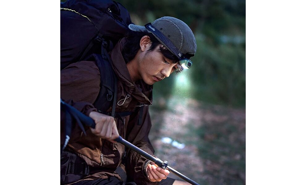 Налобний ліхтар на батарейках Naturehike CNK2300DQ020 з червоним світлом, Колір корпусу: Green, зображення 3