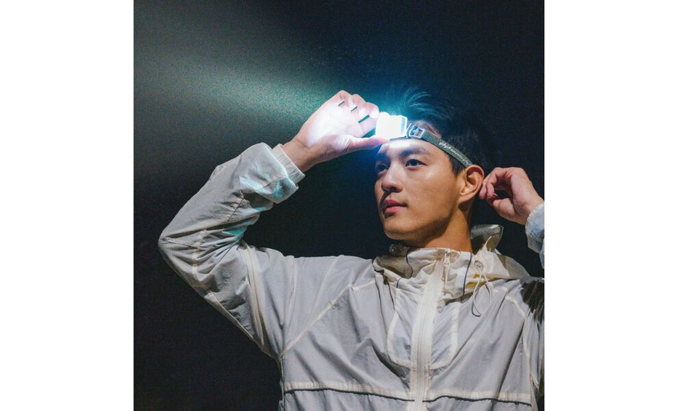 Налобний ліхтар акумуляторний Naturehike CNK2550ZM011 (Grey) з червоним світлом, магнітна зарядка, Колір корпусу: Grey, зображення 8