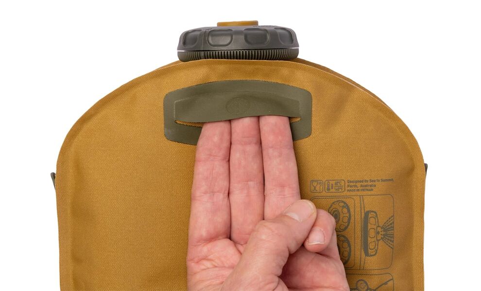 Туристична ємність для води Sea to Summit Watercell  X на 4 л, Об'єм: 4, Колір виробника: Dull Gold, зображення 6