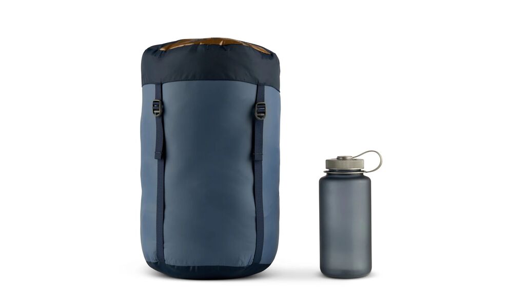 Демісезонний туристичний спальник Kelty Cosmic Synthetic 20 Regular до -7°C: з капюшоном, Максимальний зріст користувача: 183, Колір: Pageant Blue/Bering Sea, Сторона застібки: права, зображення 13