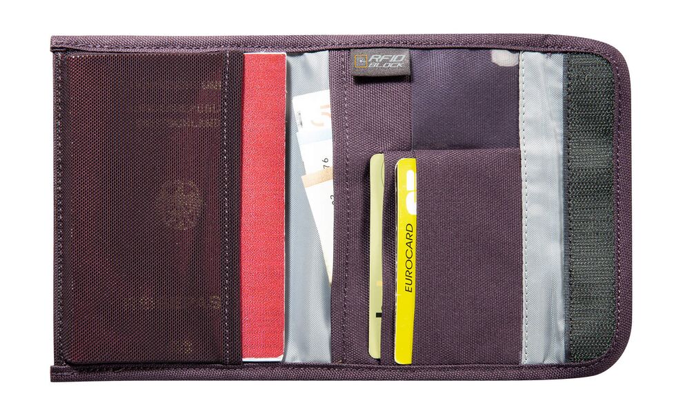 Гаманець для паспорту з захистом для карток Tatonka Passport Safe RFID Block (Olive), Колір виробника: Olive, зображення 6