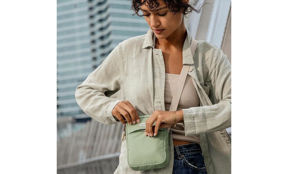 Міська сумка-месенджер Osprey Arcane Crossbody Small (Black), Об'єм: 1,5, Колір виробника: Black, зображення 7