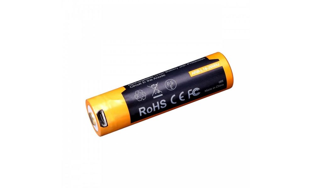 Акумулятор Fenix L18-2600U (18650) 2600 mAh - Micro USB, зображення 3