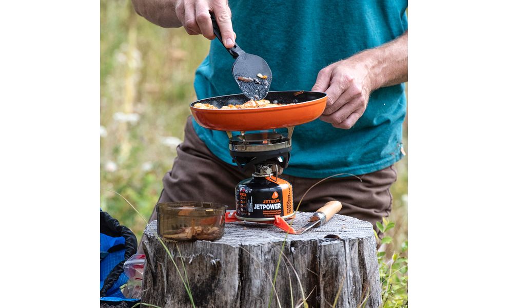 Туристична сковорода зі складною ручкою та антипригарним покриттям JetBoil Summit Skillet Ø21,6 см, зображення 6