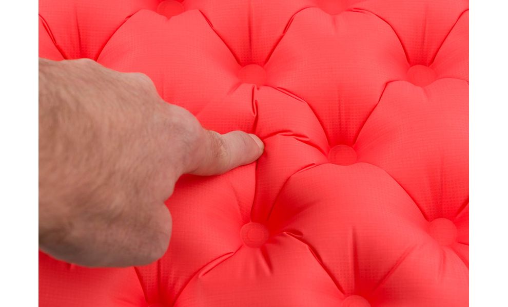 Надувний каремат Sea to Summit Ultra Light Insulated - Women's Regular: з мішком-насосом, Товщина: 5, Тип розміру: Women's Regular, Колір виробника: Coral, зображення 6